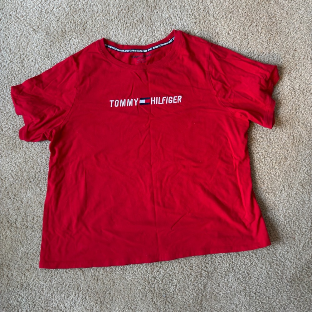 Tommy Hilfiger Sport Womens 1X Red Logo Short Sleeve Crewneck T-Shirt